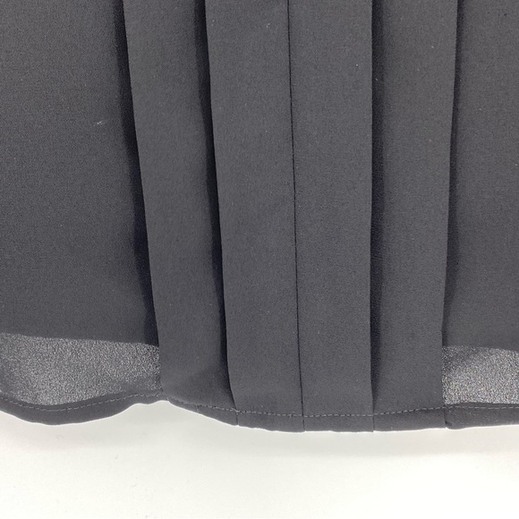 Express black pleated front keyhole neck LS blouse, M - Picture 5 of 13